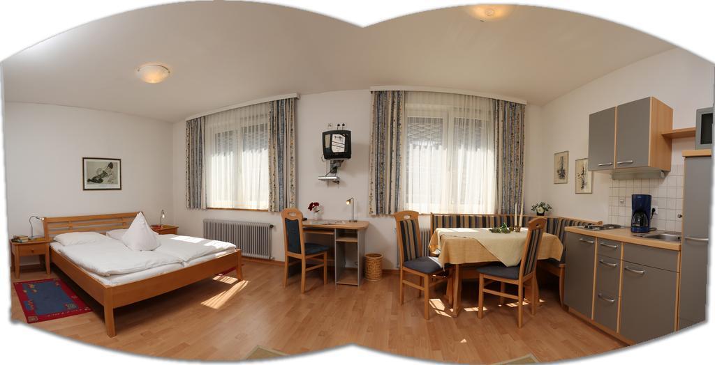Pension Hofer Villach Quarto foto