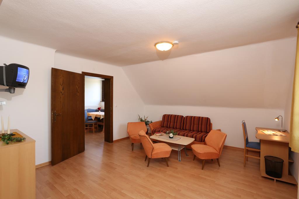 Pension Hofer Villach Quarto foto